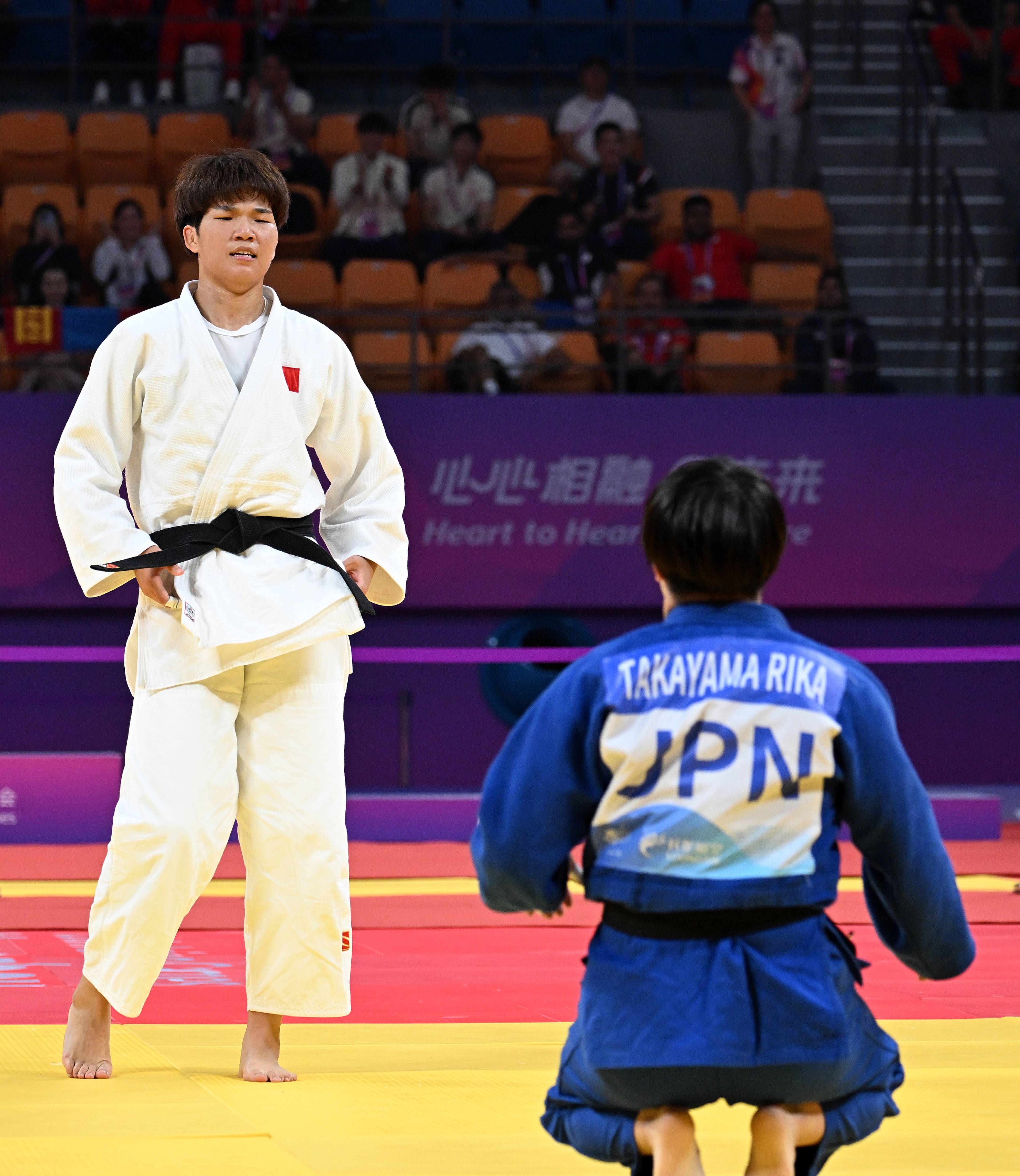 日本柔道选手实现完美逆袭夺金牌 