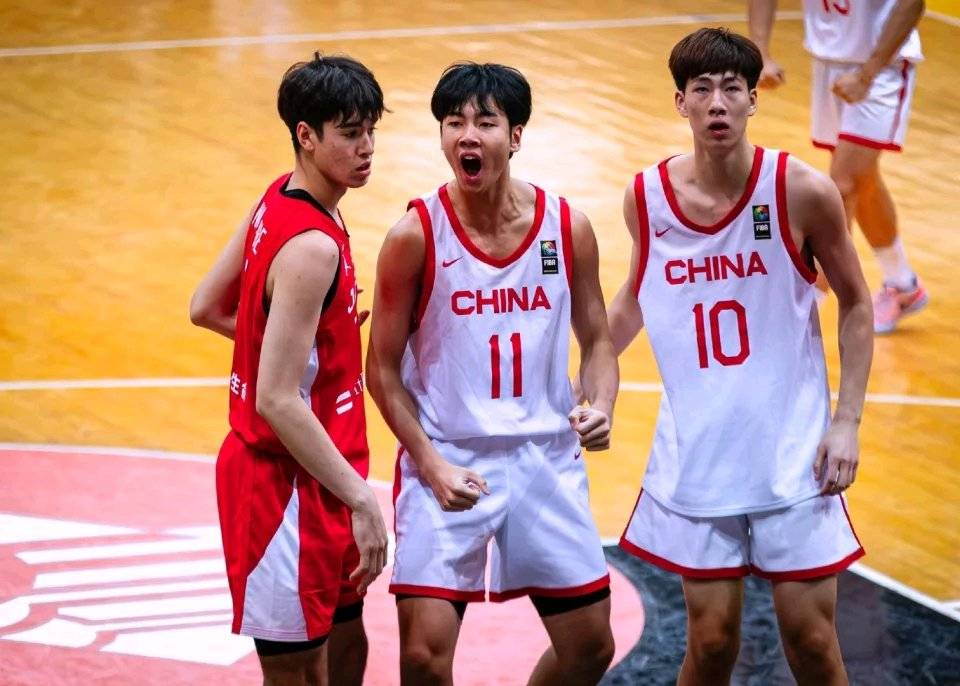 包含亚洲篮球锦标赛开幕,中国实力雄厚的词条
